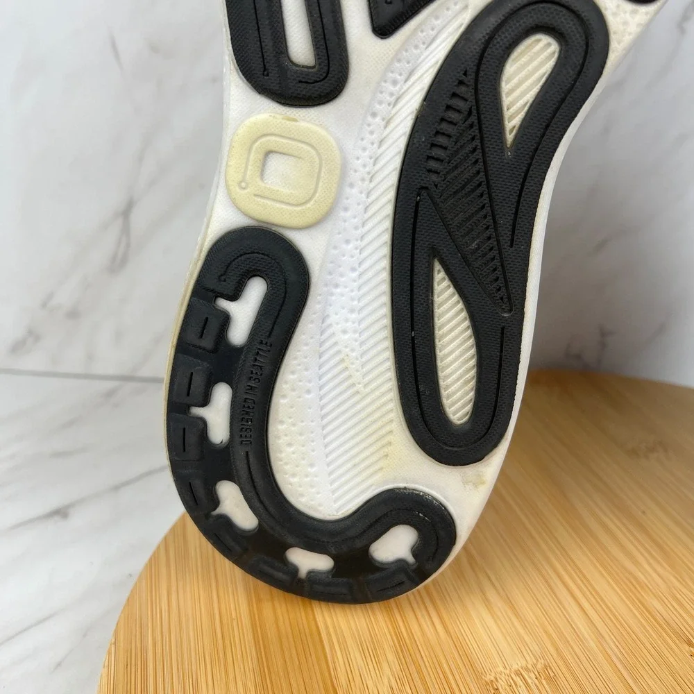 Brooks Adrenaline GTS 24 Mens Size 13 Black White Running Shoes 1104371D087